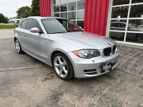 Used 2009 BMW 128i Coupe RWD image 2