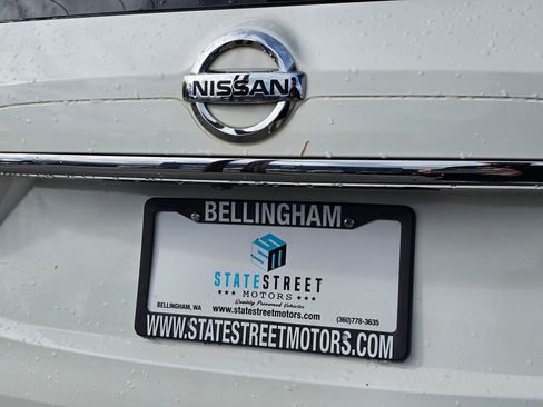 Used 2017 Nissan Rogue S AWD/4WD image 13