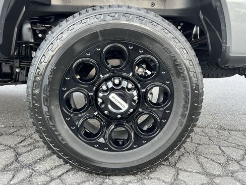 New 2026 Ford F350 XLT w/ XLT Premium Package AWD/4WD image 14