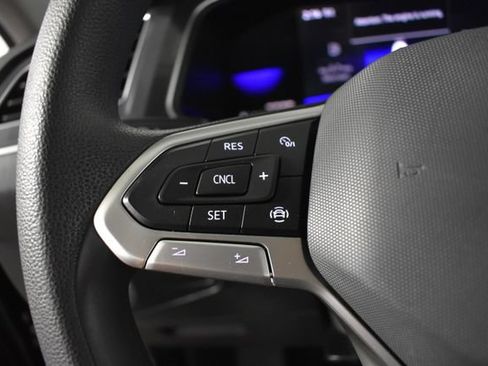 Used 2022 Volkswagen Tiguan S AWD/4WD image 14