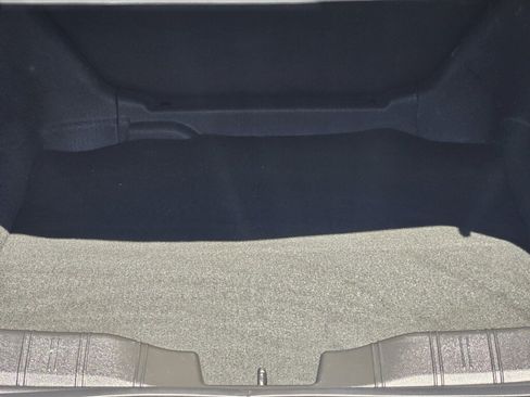 Used 2021 Chevrolet Camaro LS RWD image 13