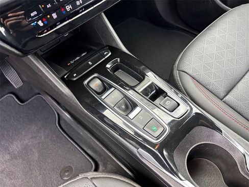 Used 2023 Chevrolet Bolt EUV Premier w/ Sun & Sound Package image 20