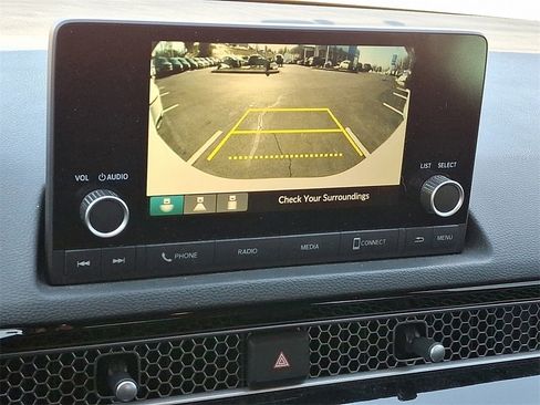 Used 2024 Honda Civic Sport image 4