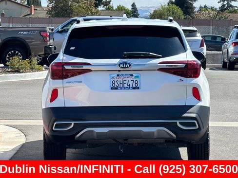 Used 2021 Kia Seltos S AWD/4WD image 5