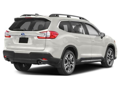 Used 2024 Subaru Ascent Limited w/ Technology Package AWD/4WD image 2