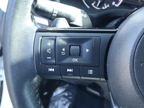 Used 2023 Nissan Rogue SL w/ SL Premium Package FWD image 20