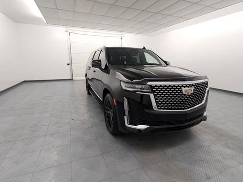 Used 2024 Cadillac Escalade ESV Premium Luxury w/ Performance Package image 2