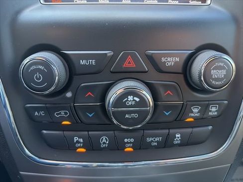 Used 2018 Jeep Grand Cherokee Limited image 17