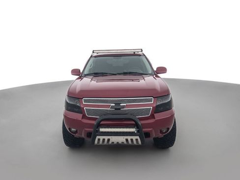 Used 2007 Chevrolet Suburban LT AWD/4WD image 2