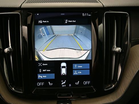 Used 2021 Volvo XC60 T5 Inscription w/ Advanced Package FWD image 21