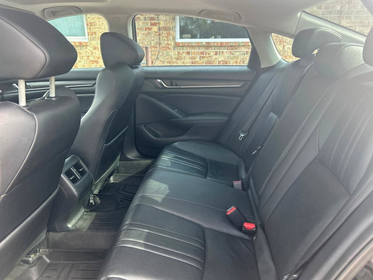 Used 2020 Honda Accord Touring image 22