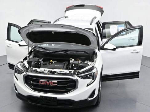 Used 2020 GMC Terrain SLE w/ Driver Convenience Package AWD/4WD image 43