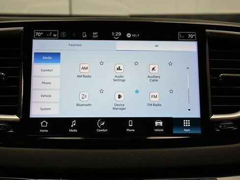 Used 2024 Chrysler Pacifica Touring-L FWD image 35