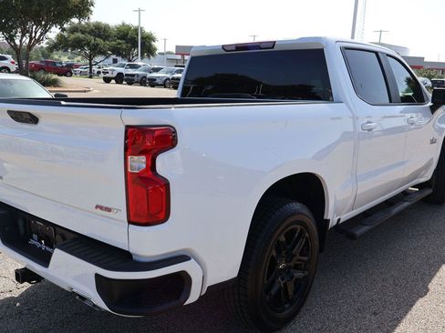 Used 2022 Chevrolet Silverado 1500 RST AWD/4WD image 3