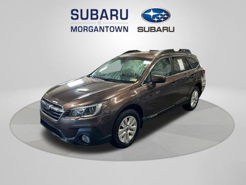 Used 2019 Subaru Outback 2.5i Premium image 1