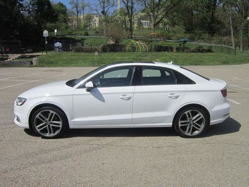 Used 2017 Audi A3 2.0T Premium w/ Convenience Package AWD/4WD image 2