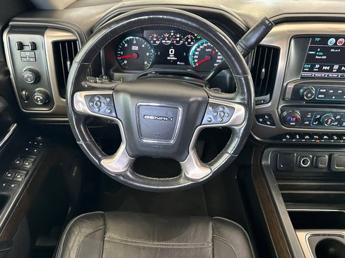 Used 2018 GMC Sierra 1500 Denali w/ Denali Ultimate Package AWD/4WD image 14