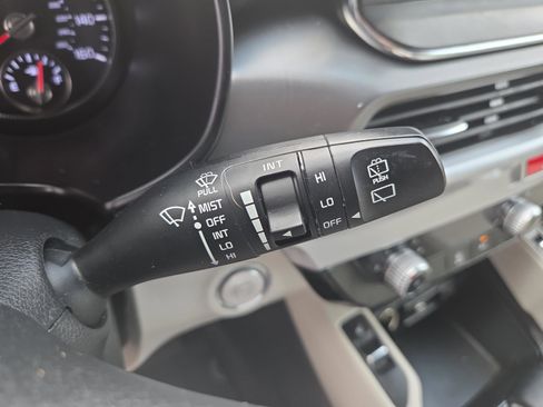 Used 2021 Kia Telluride S image 18