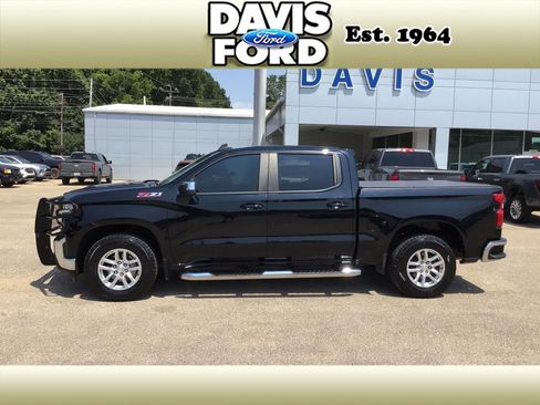 Used 2019 Chevrolet Silverado 1500 LT w/ All-Star Edition AWD/4WD image 4