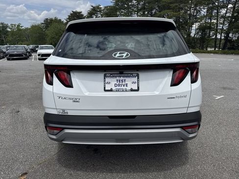 New 2026 Hyundai Tucson Blue SE AWD/4WD image 7
