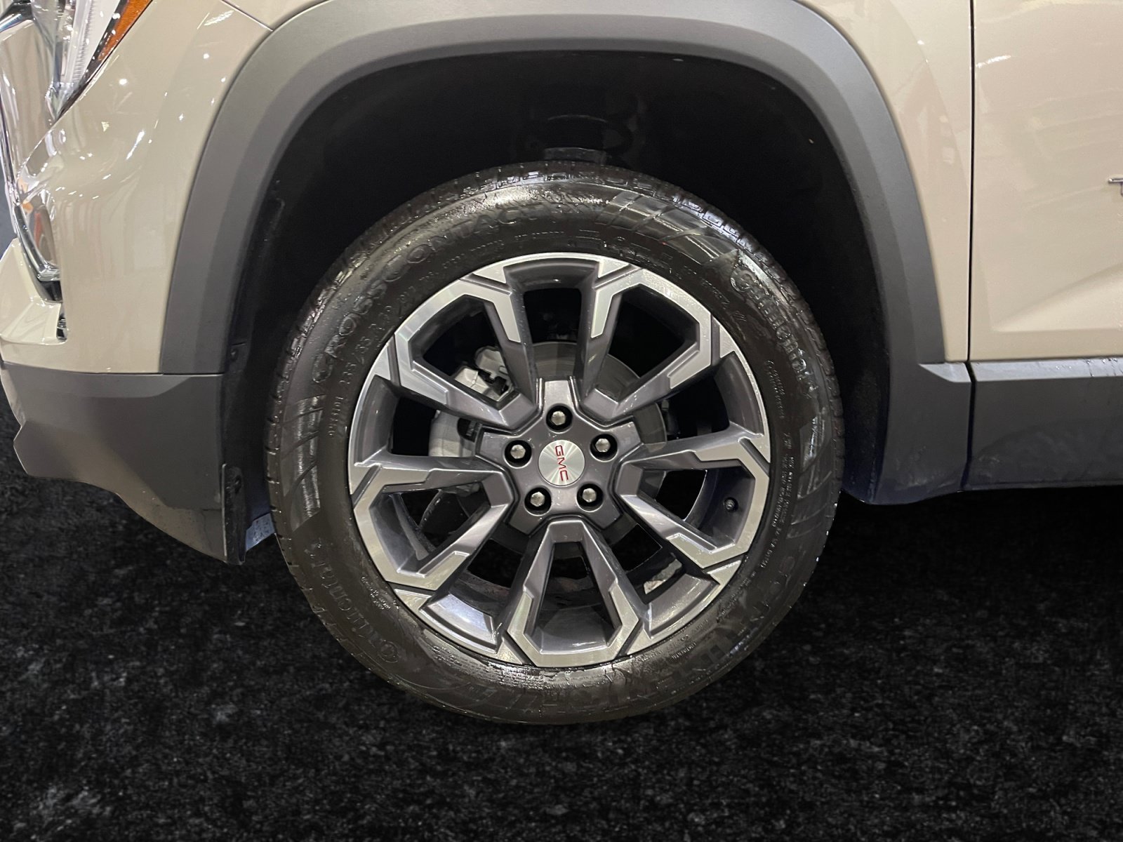 New 2027 GMC Terrain Elevation w/ Elevation Premium Package AWD/4WD image 10