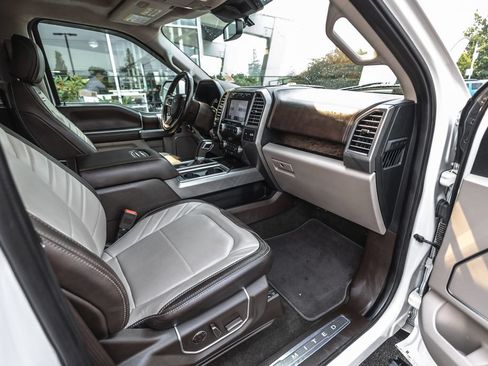 Used 2019 Ford F150 Limited AWD/4WD image 29