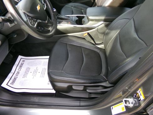 Used 2017 Chevrolet Volt Premier w/ Driver Confidence II Package FWD image 16