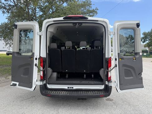 Used 2025 Ford Transit 350 XLT RWD image 11