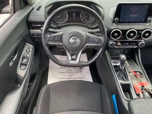 Used 2020 Nissan Sentra SV FWD image 10