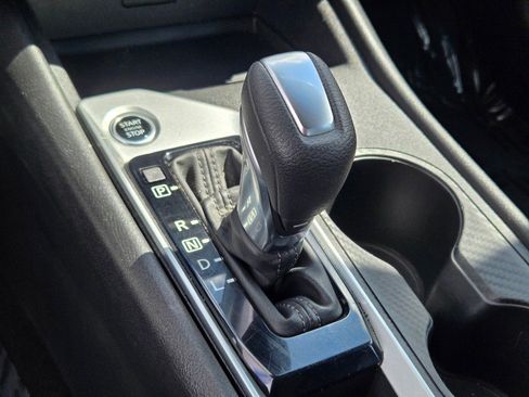 Used 2024 Nissan Altima 2.5 S FWD image 27