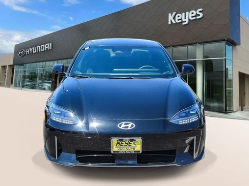Certified 2024 Hyundai Ioniq 6 SE RWD image 2