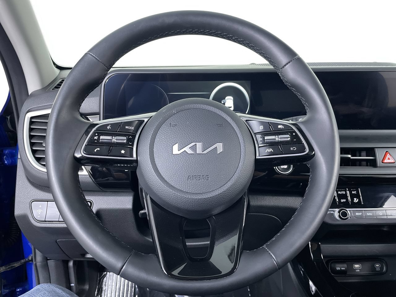 Used 2024 Kia Seltos S AWD/4WD image 14