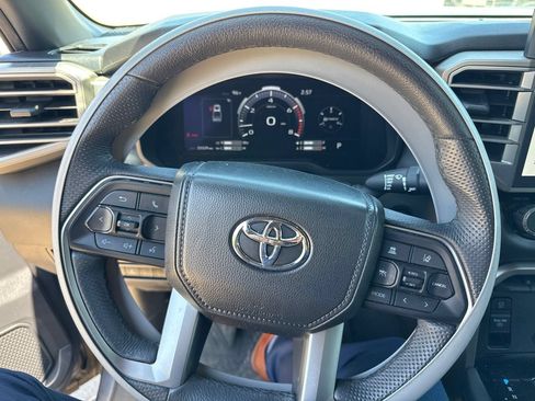 Used 2025 Toyota Tundra Limited w/ Power Package AWD/4WD image 9