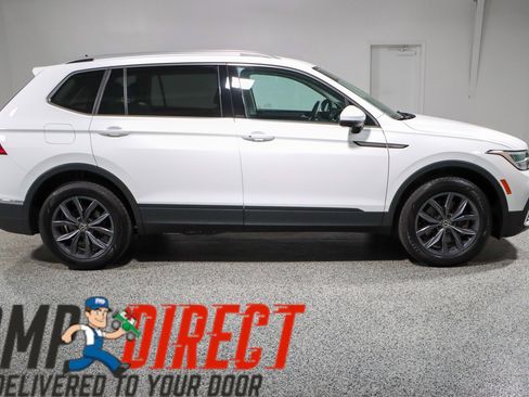 Used 2024 Volkswagen Tiguan SE image 6
