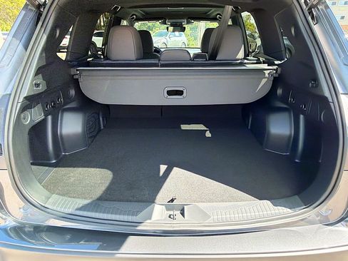 Used 2026 Subaru Forester Premium image 12