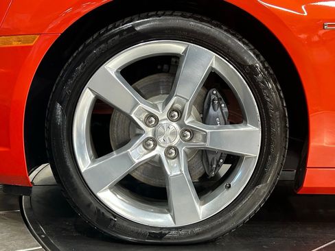 Used 2010 Chevrolet Camaro SS w/ Interior Accent Trim Package RWD image 20
