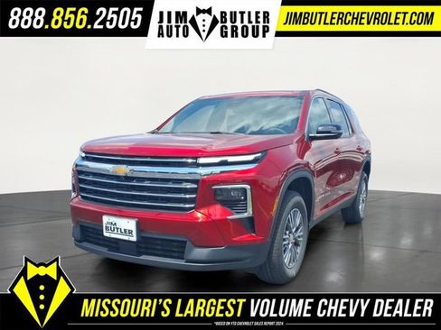 New 2026 Chevrolet Traverse LT w/ Driver Confidence Package FWD image 1