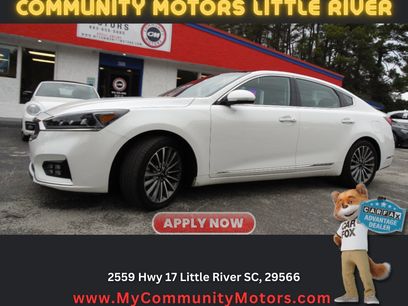 Used 2017 Kia Cadenza Technology