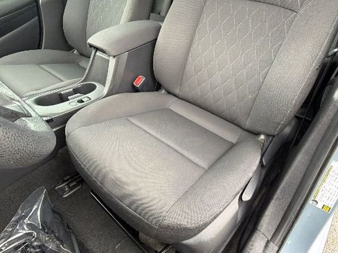 Used 2024 Toyota Corolla LE FWD image 19