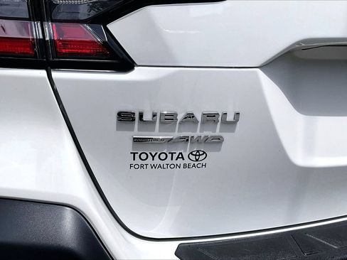 Used 2025 Subaru Outback AWD/4WD image 27