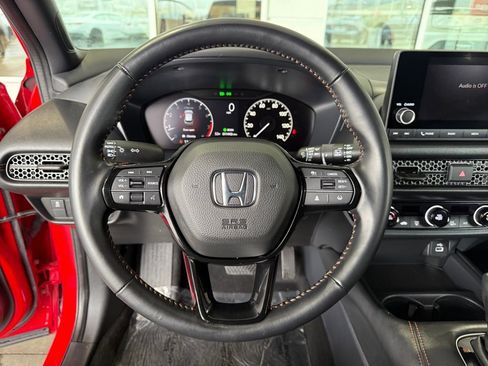 Used 2025 Honda HR-V Sport image 20