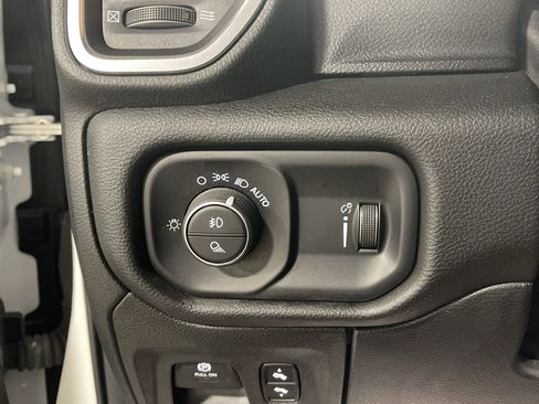 Used 2025 RAM 1500 Big Horn image 21