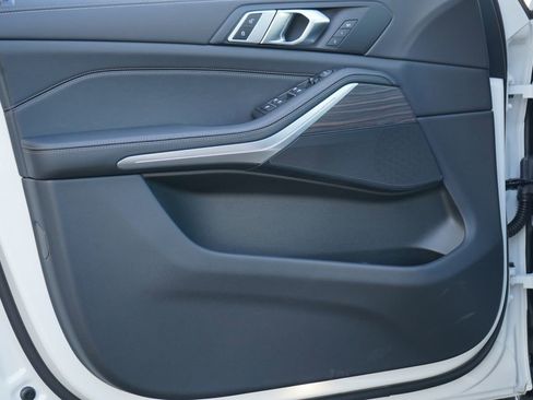 New 2026 BMW X5 sDrive40i w/ Parking Assistance Package image 9