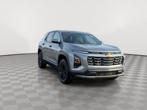 New 2026 Chevrolet Equinox LT w/ Convenience Package II image 2