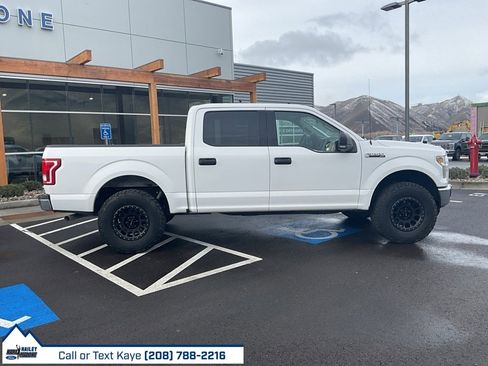 Used 2015 Ford F150 XLT w/ Equipment Group 301A Mid image 8