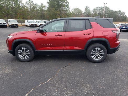 New 2026 Chevrolet Equinox LT w/ Convenience Package II image 6