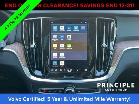 Certified 2025 Volvo V60 B5 Cross Country Plus image 16