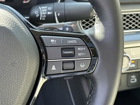 New 2025 Acura Integra image 25