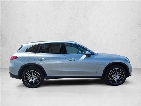 Certified 2026 Mercedes-Benz GLC 300 image 4
