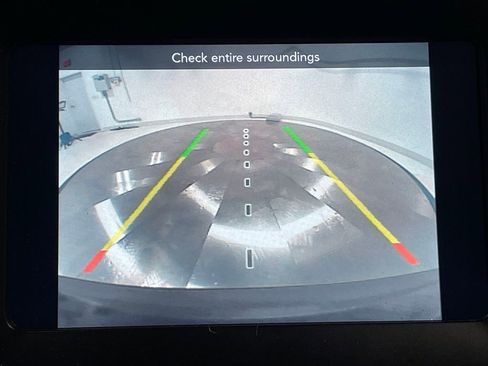 Used 2019 Jeep Cherokee Latitude Plus image 4